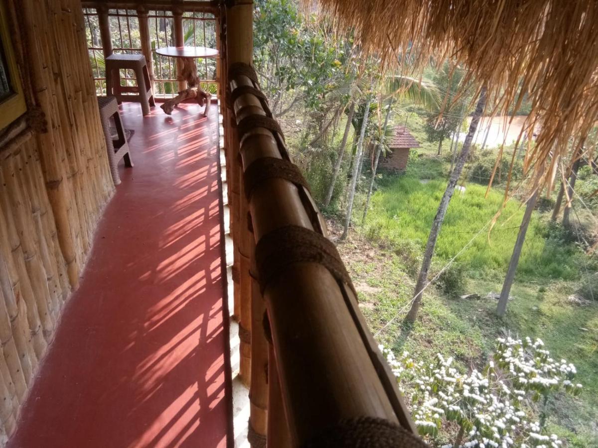 Kalidasa Tree House And Villa, Wayanad Chegāt 外观 照片
