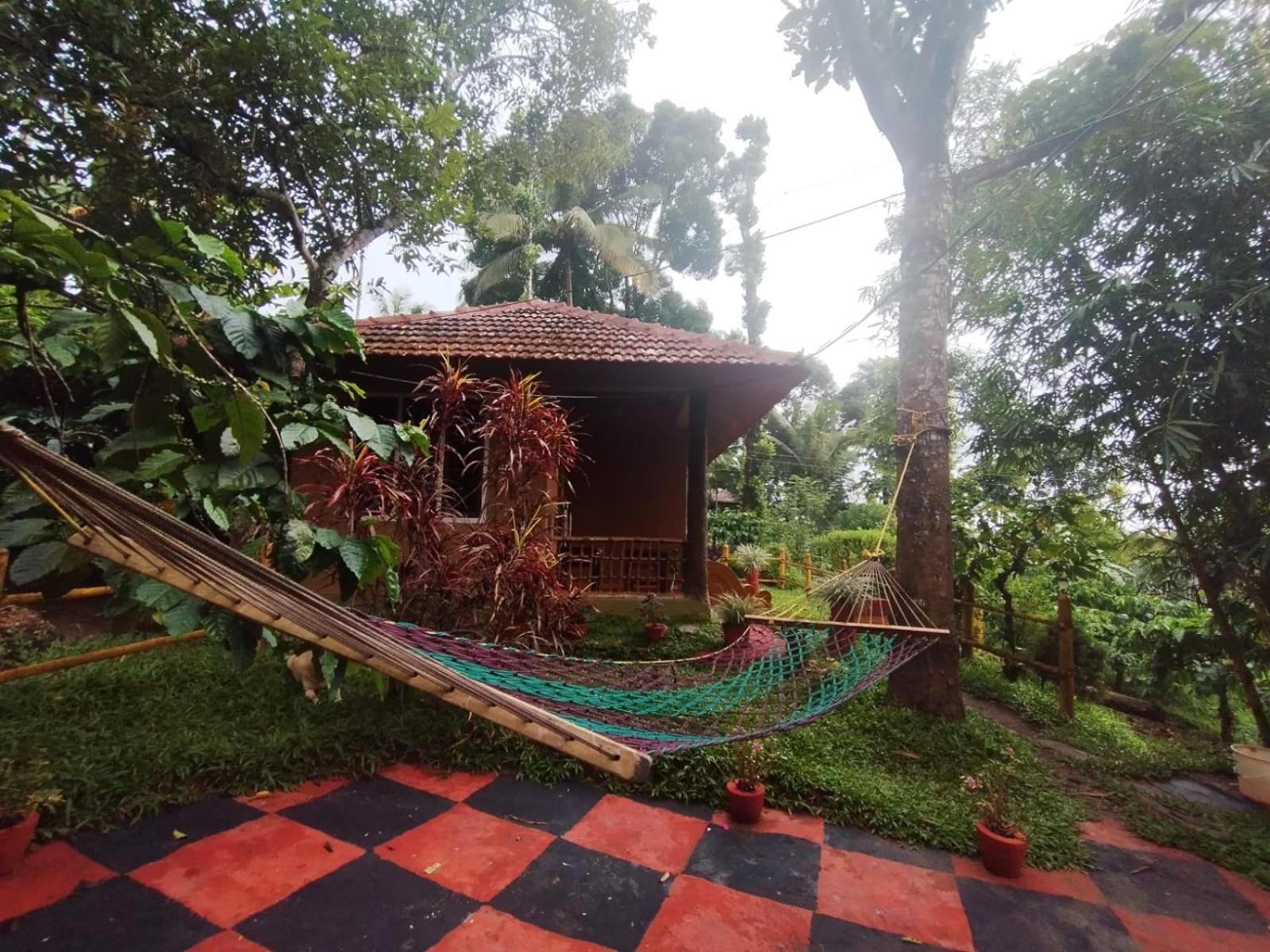 Kalidasa Tree House And Villa, Wayanad Chegāt 外观 照片